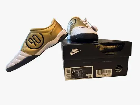 Nike Total 90 III SP White Metallic Gold HJ9351-101 Indoor Soccer Shoes - Picture 12 of 16